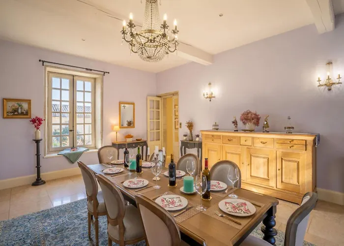 French Estate With Pool & Sauna Semesterbostad Damiatte