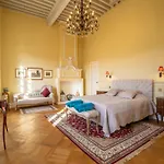 Casa vacanze French Estate With Pool & Sauna Damiatte