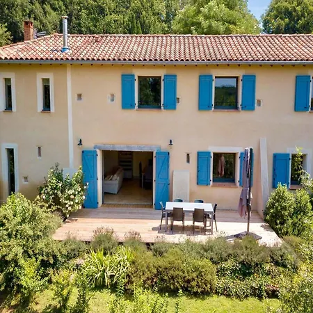 French Estate With Pool & Sauna Tatil Evi