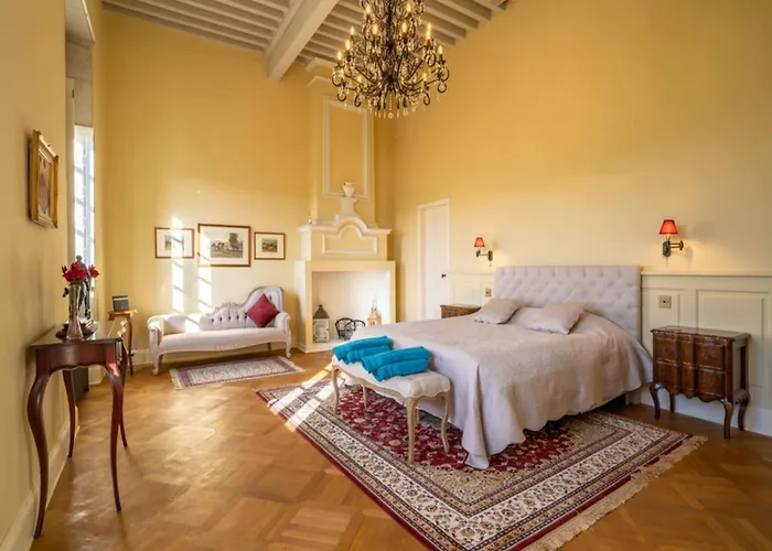 Ferienhaus French Estate With Pool & Sauna Damiatte